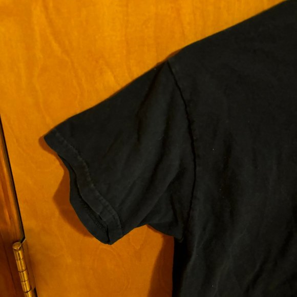 Obey Worldwide Obey International Black Crop Skate Shirt Size Medium‎ - Picture 4 of 15